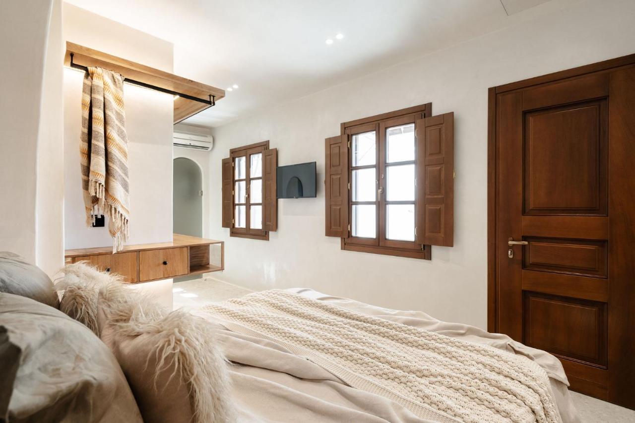 Stoa Suites Naxos City Bagian luar foto